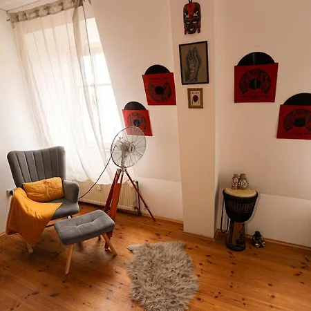 Διαμέρισμα 2 Lovely With A Kitchen And Bathroom *